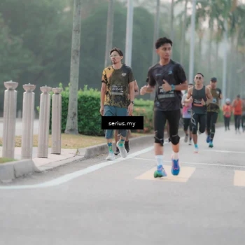 Runner Photo 6347110
