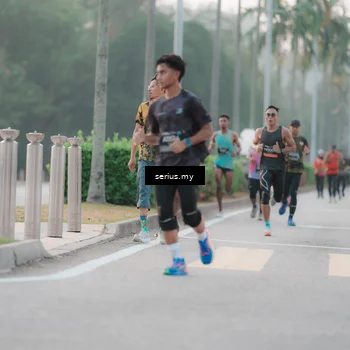 Runner Photo 6347125