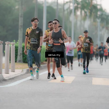 Runner Photo 6347129