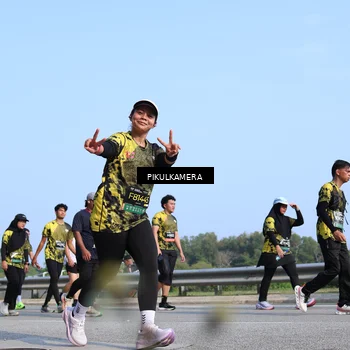 Runner Photo 6347140