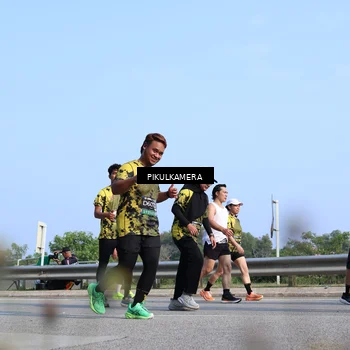 Runner Photo 6347197