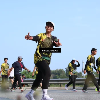 Runner Photo 6347199