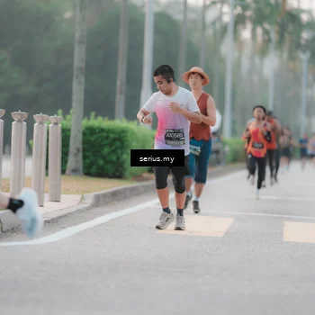 Runner Photo 6347224