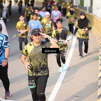 Runner Photo 6347250