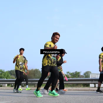 Runner Photo 6347269