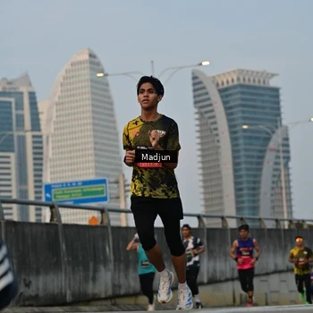 Runner Photo 6347278