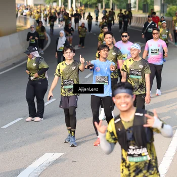 Runner Photo 6347315