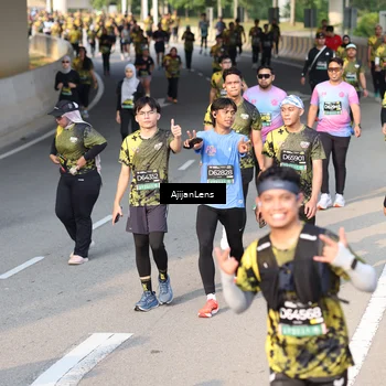 Runner Photo 6347326