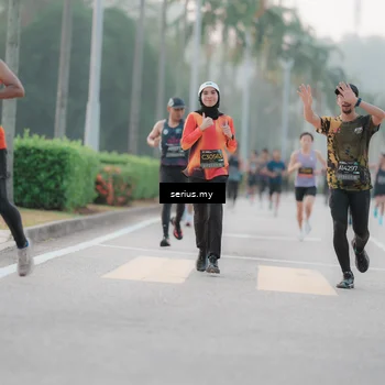 Runner Photo 6347356