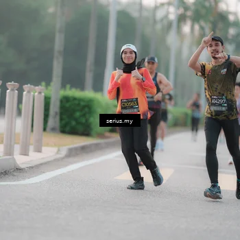 Runner Photo 6347379