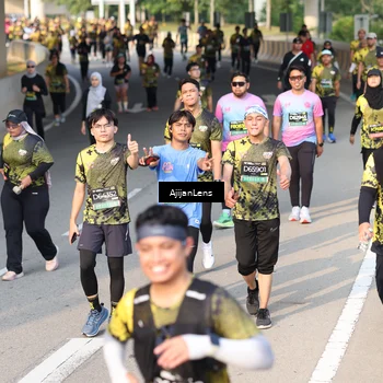 Runner Photo 6347387