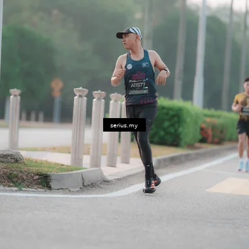 Runner Photo 6347412