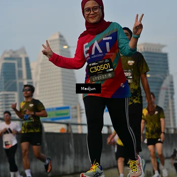 Runner Photo 6347445