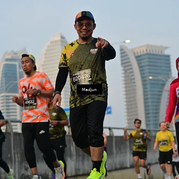 Runner Photo 6347449