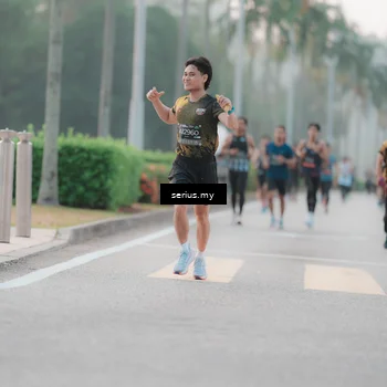 Runner Photo 6347463
