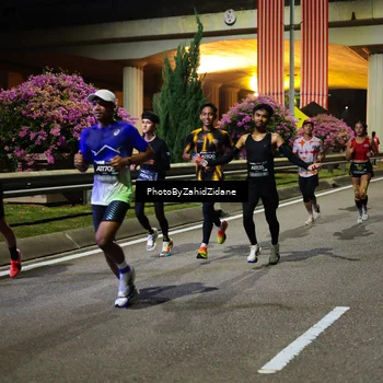 Runner Photo 6347475