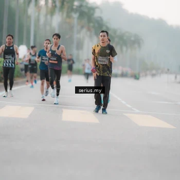 Runner Photo 6347495