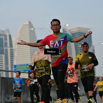 Runner Photo 6347500
