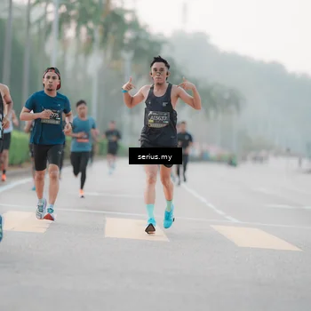 Runner Photo 6347536