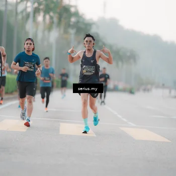 Runner Photo 6347545