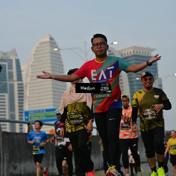 Runner Photo 6347556