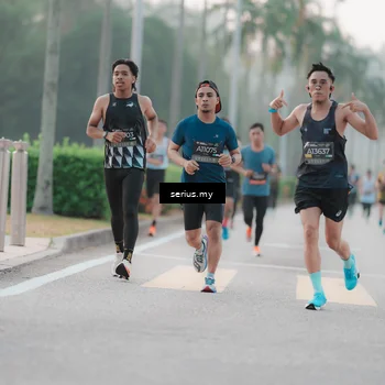 Runner Photo 6347557