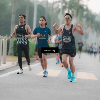Runner Photo 6347563