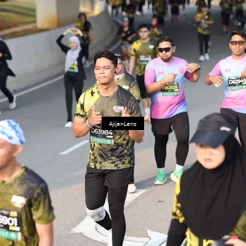 Runner Photo 6347593