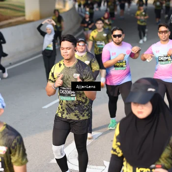 Runner Photo 6347626