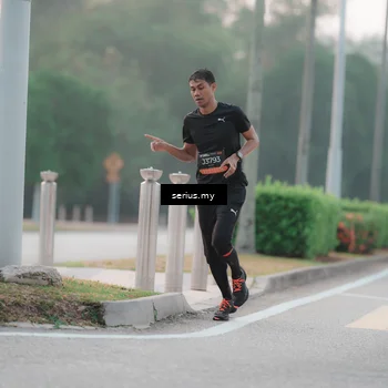Runner Photo 6347653