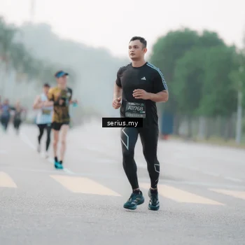 Runner Photo 6347666