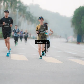 Runner Photo 6347677