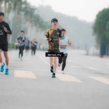 Runner Photo 6347682