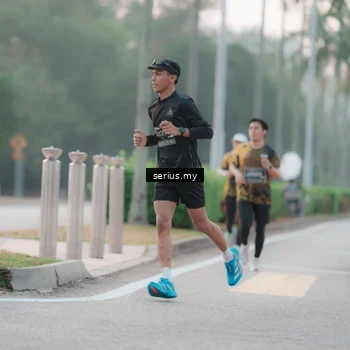 Runner Photo 6347697