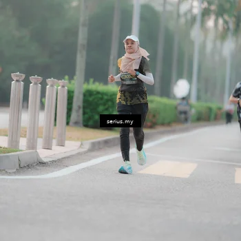 Runner Photo 6347743