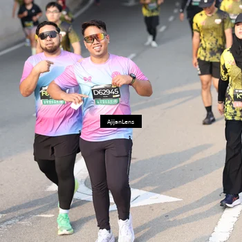 Runner Photo 6347811