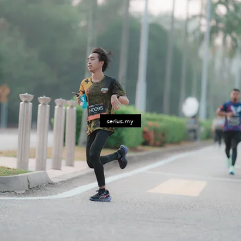 Runner Photo 6347826