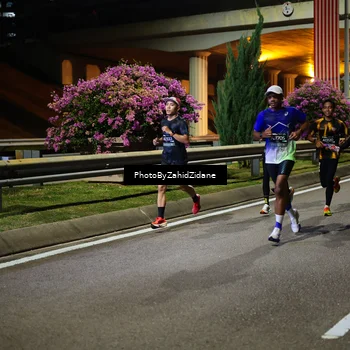 Runner Photo 6347835