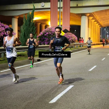 Runner Photo 6347837