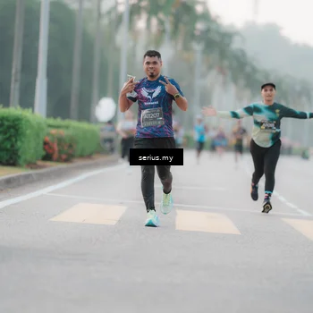 Runner Photo 6347852