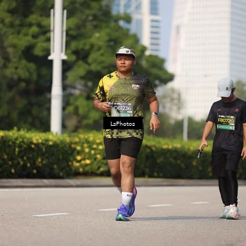 Runner Photo 6347859