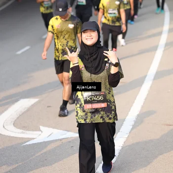 Runner Photo 6347860