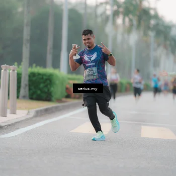 Runner Photo 6347870