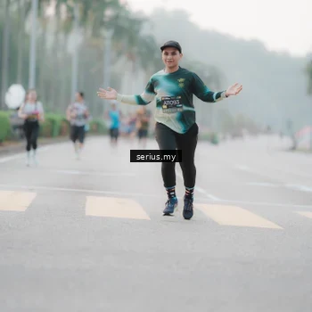 Runner Photo 6347875