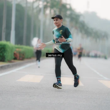 Runner Photo 6347888