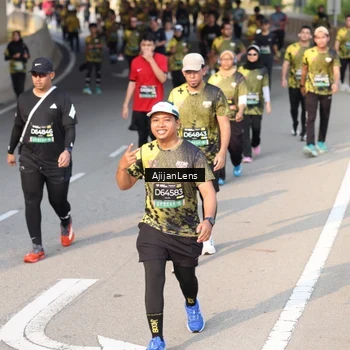 Runner Photo 6347898