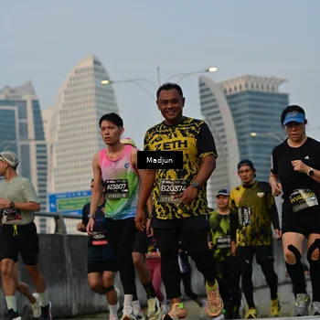 Runner Photo 6347911