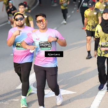 Runner Photo 6347918