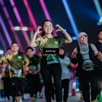 Runner Photo 6347925