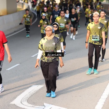 Runner Photo 6347926
